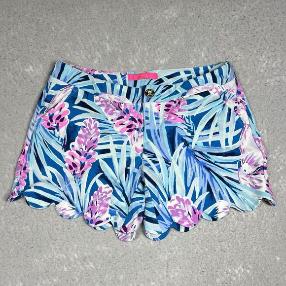Lilly Pulitzer Buttercup Knit Stretch Shorts Scalloped SZ 2 Mr. Peacock 001272 - Picture 1 of 12